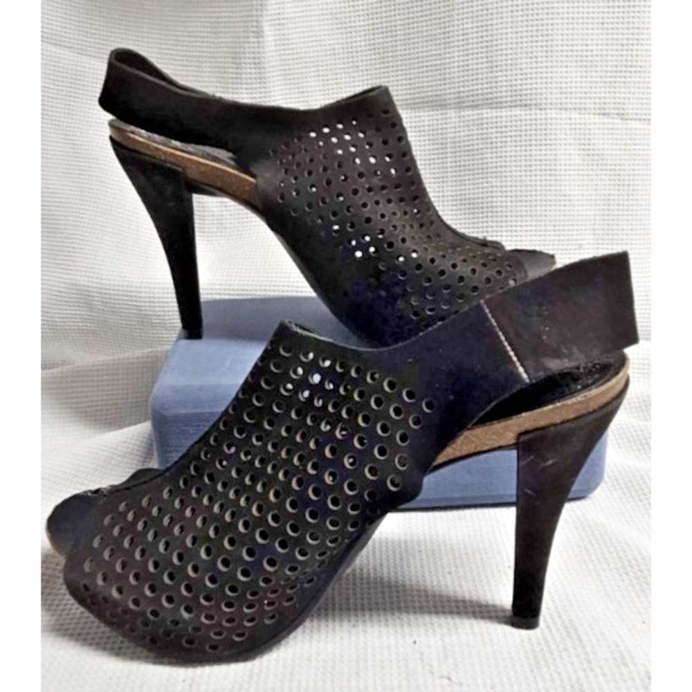 VINCE CAMUTO Patrizia nubuck black sandals sling back block heels‎ 8.5M